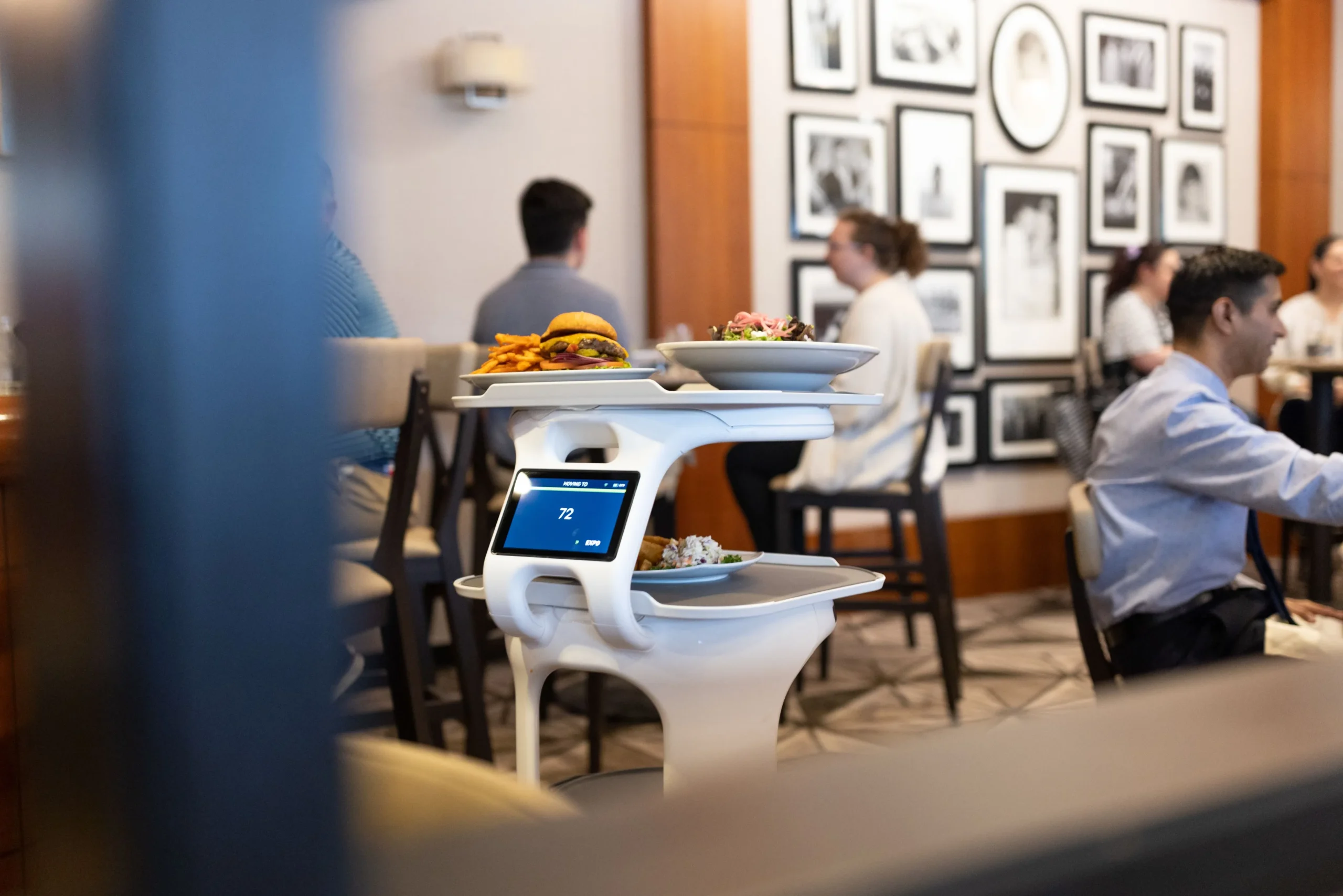 servitorroboter-norge-restauranter